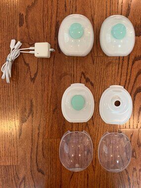 Willow Go Wearable Portable Breast Pump MSRP $350 | Double (2) Right & Left Pump